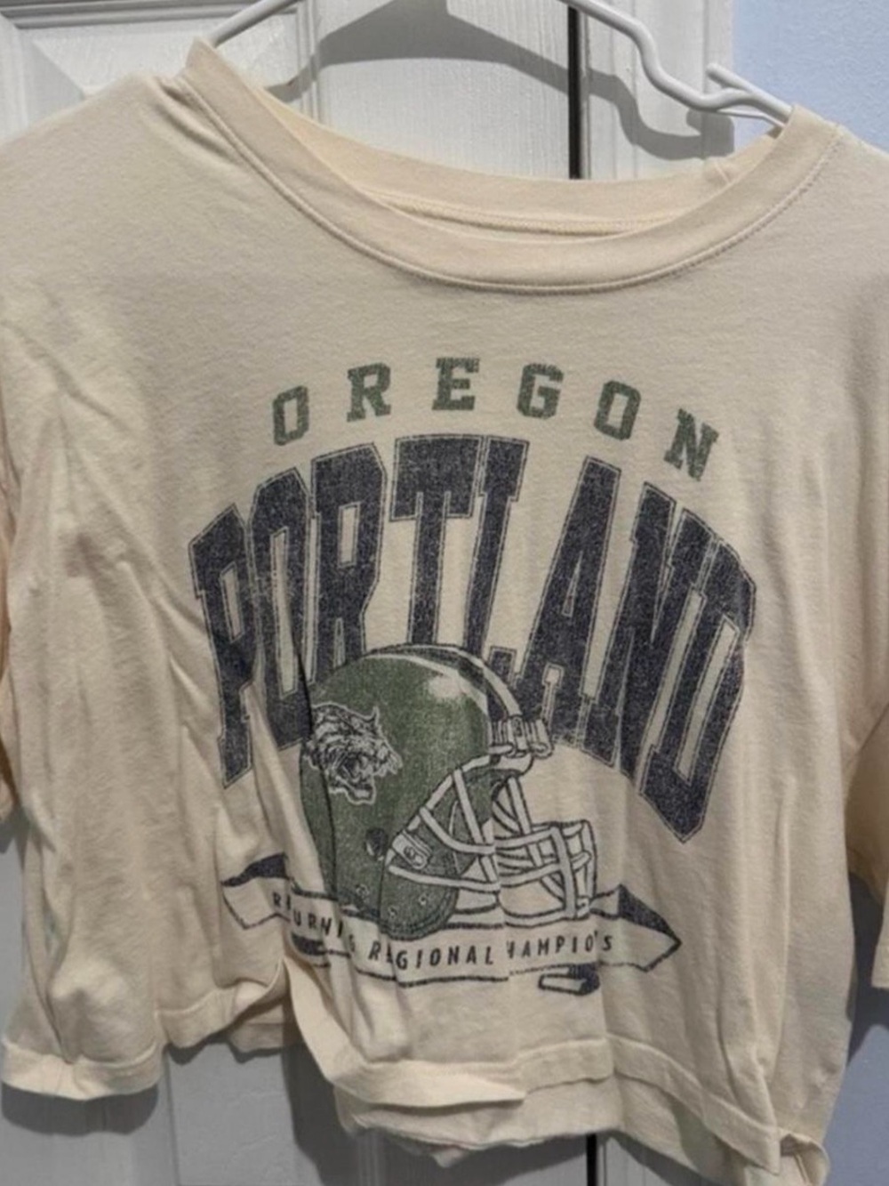 Hollister baggy crop top